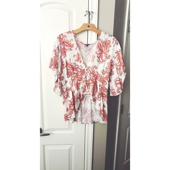 Charlotte Russe Tops - Women’s crop